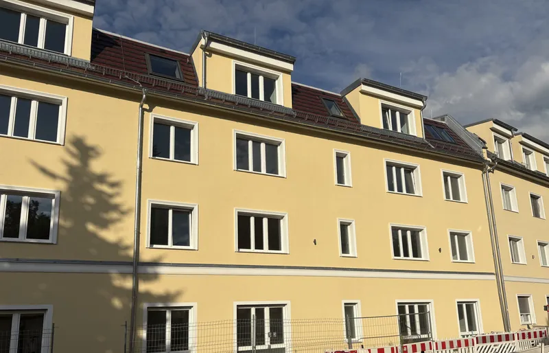 Nachmieter gesucht!! Alltagstaugliche BAU 3-Zimmer-Wohnung mit Balkon in Berlin — photo 1